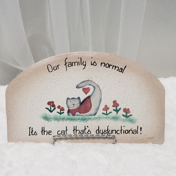 Vintage Kitty Theme Hand Painted Tin Home Decor - Picture 2 of 8